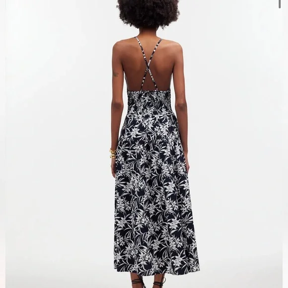 Madewell Smocked Halter Midi Dress in Poplin - Picture 4 of 10